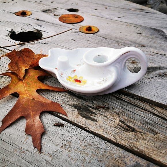 Vintage White Ceramic Hand-painted Chamberstick Candle Holder with Sunflower - Picture 8 of 13